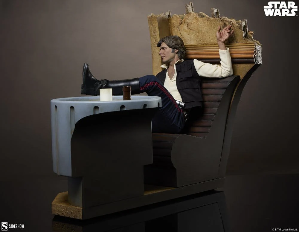 SIDESHOW - Star Wars Episode IV Mixed Media Premium Format Figure Han Solo: Sorry About the Mess - Image 13