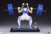 SIDESHOW - Street Fighter: Chun-Li Powerlifting 1:4 Scale Statue - Image 4