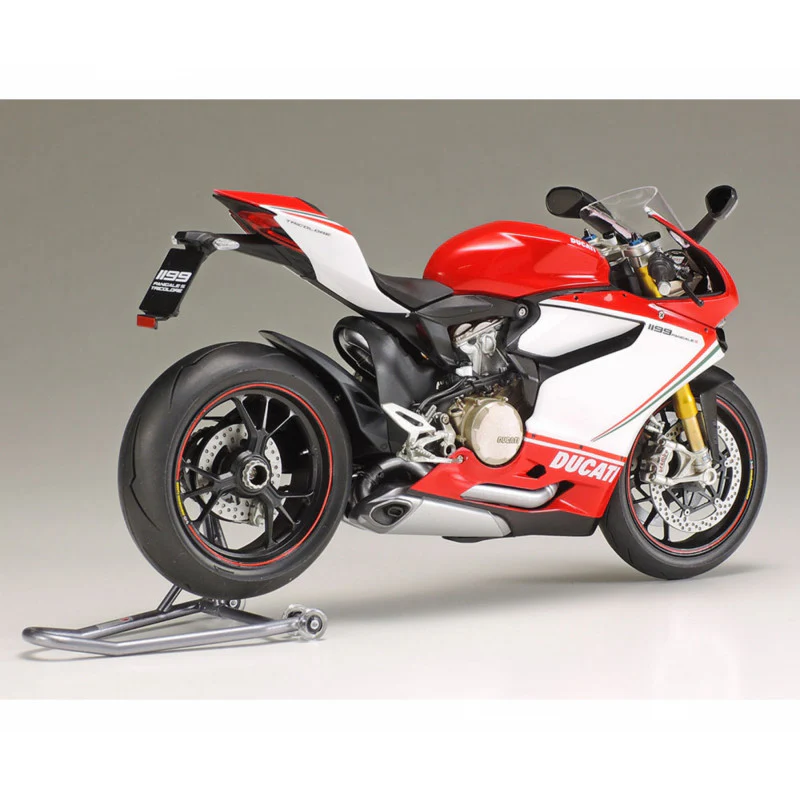 TAMIYA MODEL KIT - Ducati Panigale S Tricolore 1199 Model Kit 1/12 - Image 5